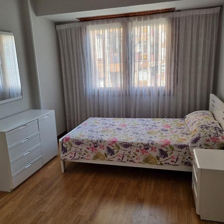 Apartament Apartamento Con Garaje Opcional Con 2 Banos Cerca Ayuntamiento Bilbao Zewnętrze zdjęcie