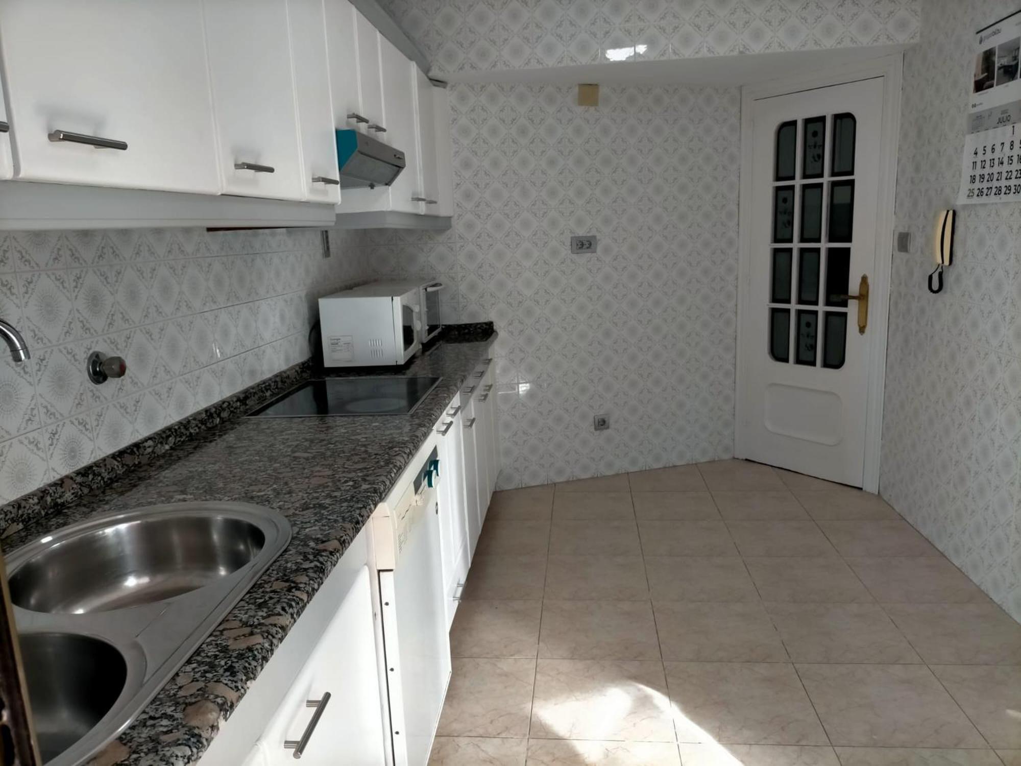 Apartament Apartamento Con Garaje Opcional Con 2 Banos Cerca Ayuntamiento Bilbao Zewnętrze zdjęcie